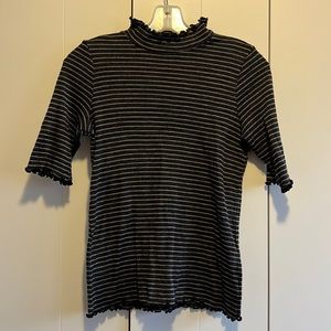 Anthropologie t. la ruffle hem rib knit striped shirt. Size medium